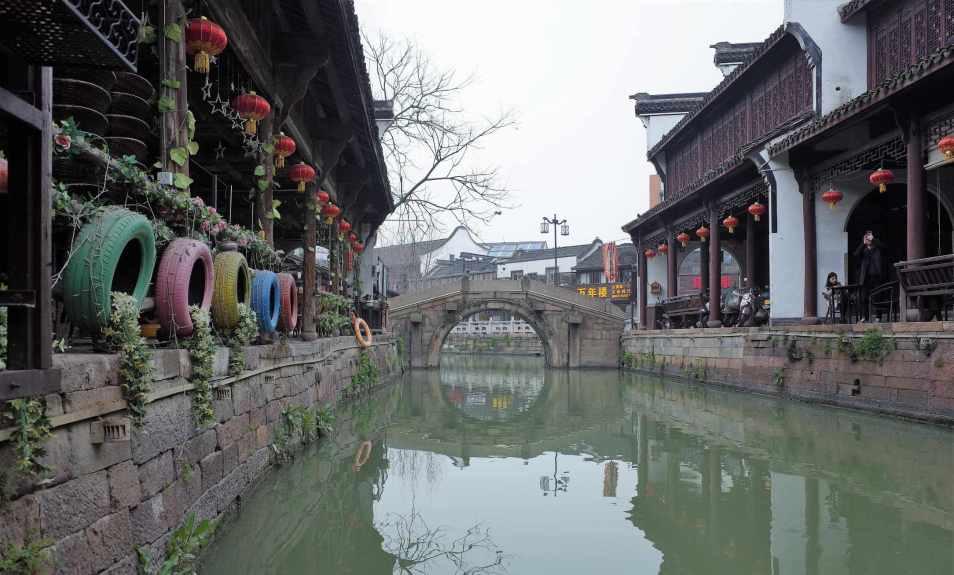 青城暖冬 为幸福点亮 | 集中清雪除冰迎春节 保障市民出行送平安